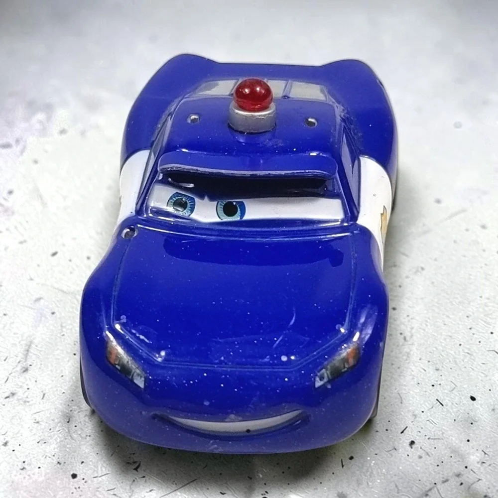 Disney Store Cars Lieutenant Lightning McQueen Rare Blue Paint Detective HTF